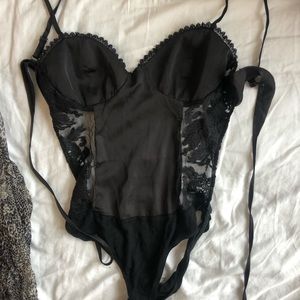 Superdown black lace bodysuit